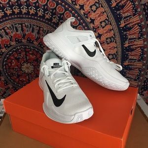 ✨BRAND SPANKING NEW✨